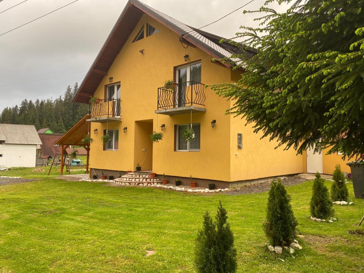 Casa Natalia Raisa Arieseni 호텔 외부 사진