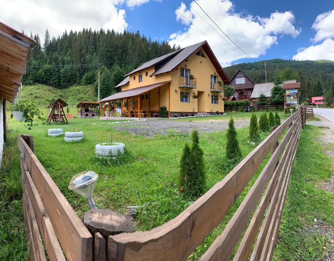Casa Natalia Raisa Arieseni 호텔 외부 사진