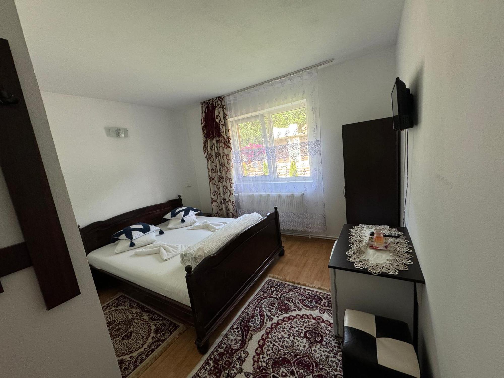 Casa Natalia Raisa Arieseni 호텔 외부 사진